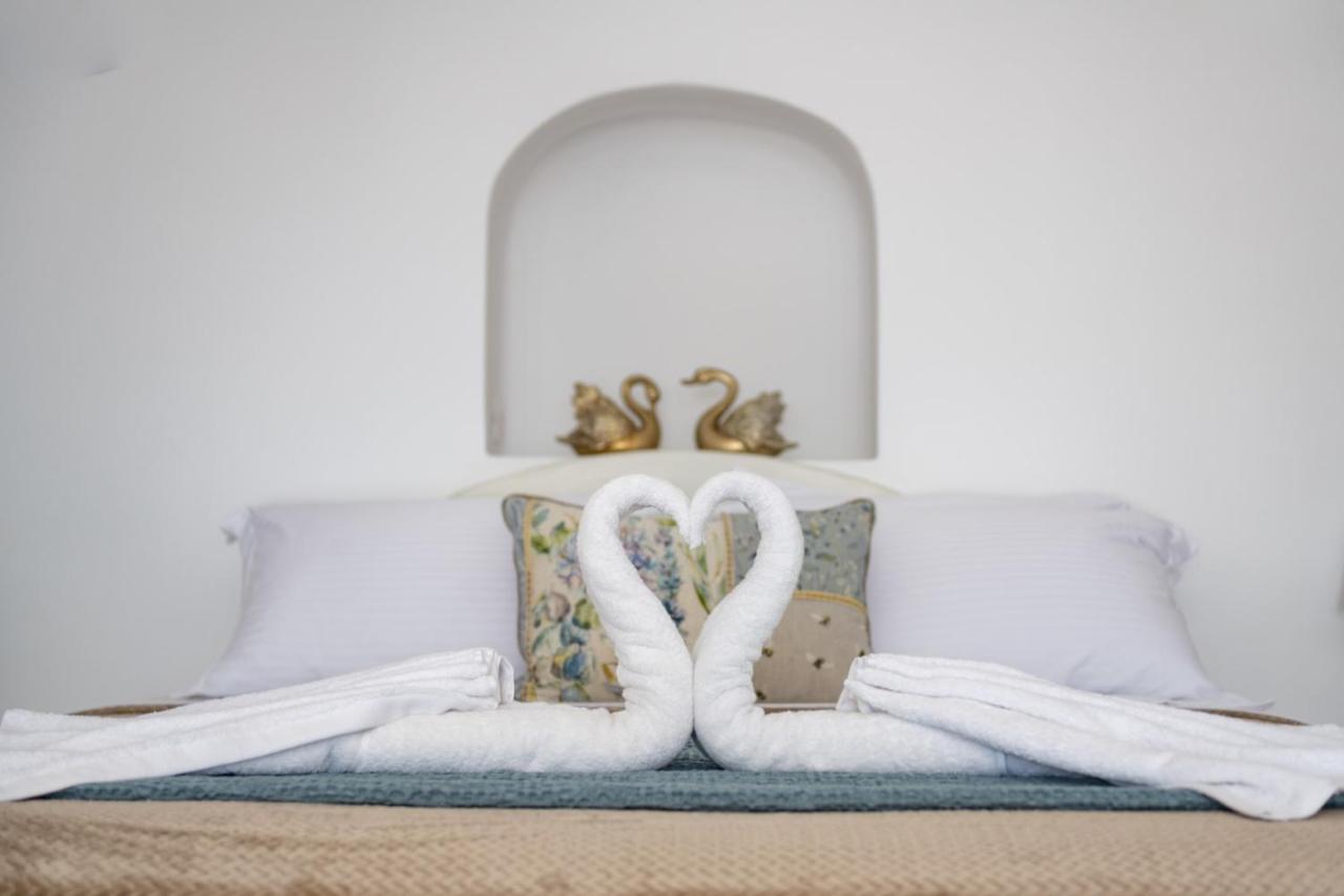 Sun Angelos Oia - Luxury Cave Suites Eksteriør bilde